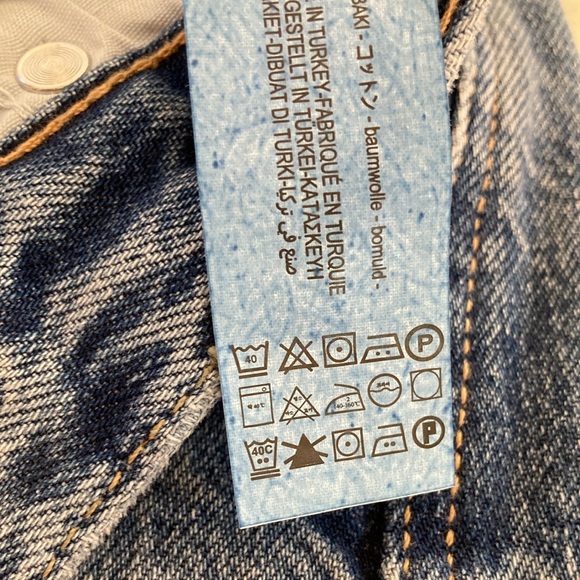 Zara High-Waist Carrot Leg Cropped Jeans - Picture 14 of 14